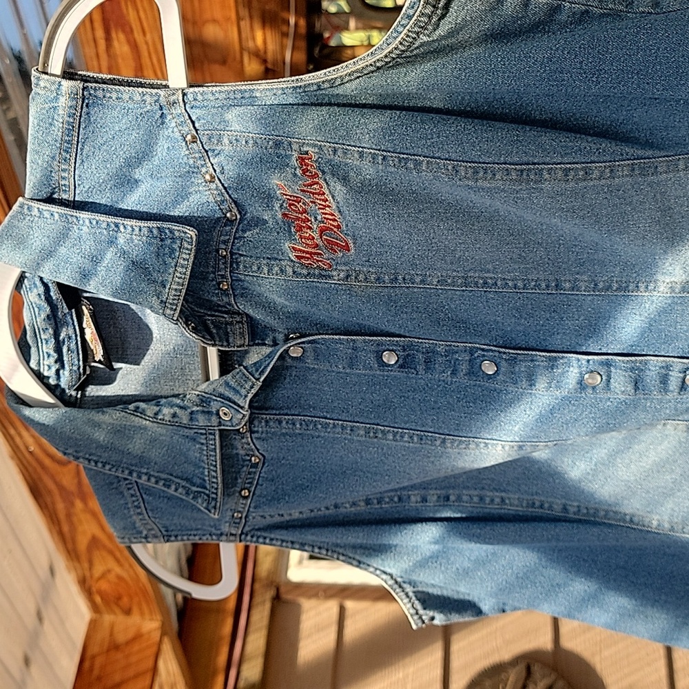 Harley-Davidson denium sleeveless Ladies embroidered shirt